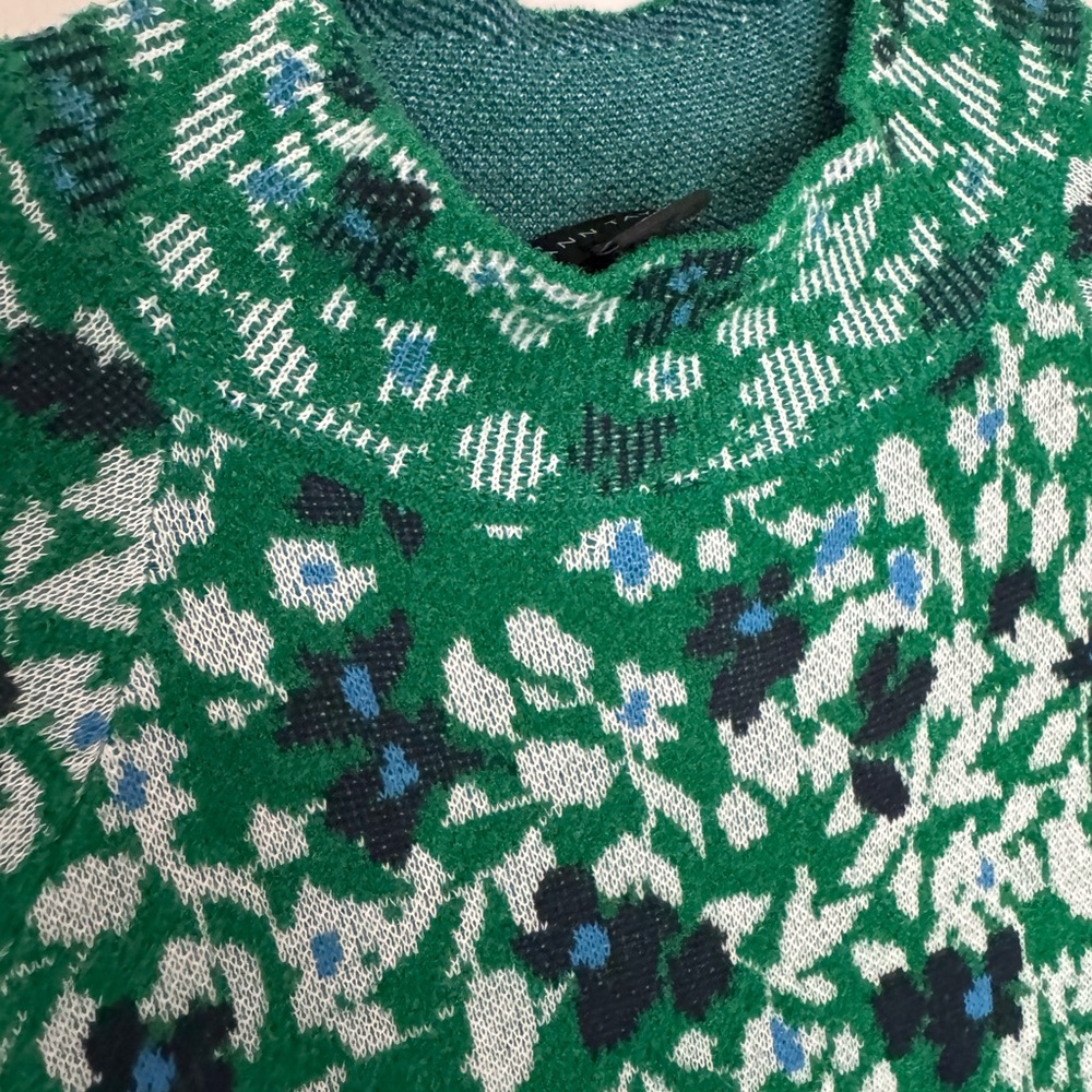 Ultra soft garden sweater - Picture 3 of 7